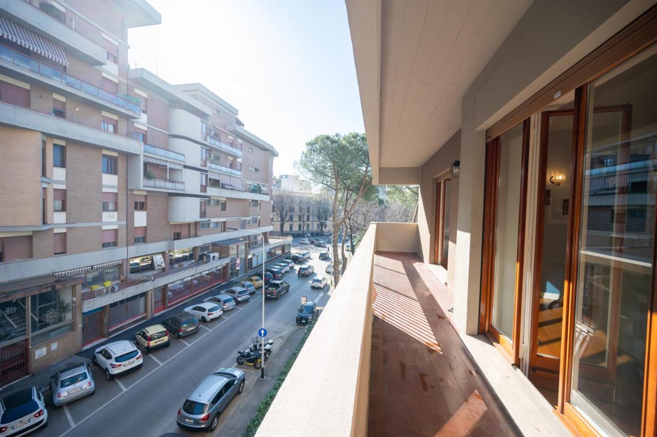Sunny Park Residence Флоренция Екстериор снимка